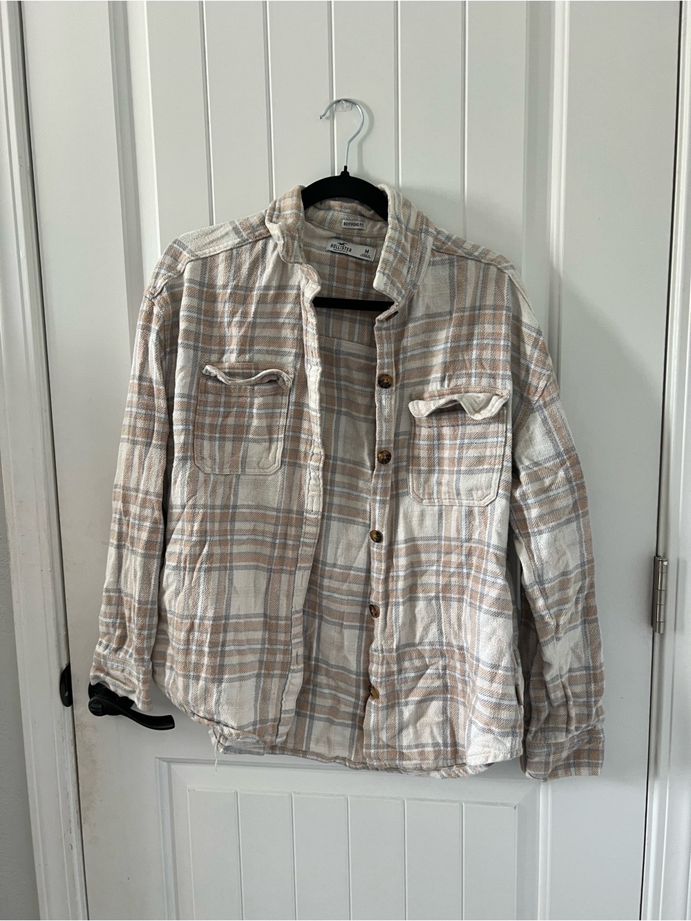 Hollister Men's Plaid Shirt Jacket in Cream & Tan